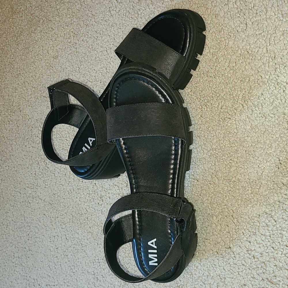 Mia Black Chunky Sandals View 3